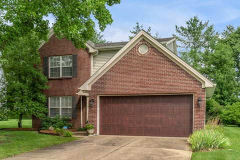 130 Carriage Lane, Midway, KY 40347 — photo 2