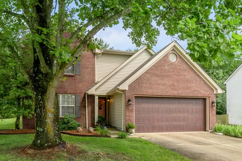 130 Carriage Lane, Midway, KY 40347 — photo 3