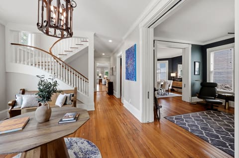 565 W Second Street, Lexington, KY 40508 — photo 3