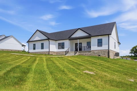 617 Ridge Crest Drive, Harrodsburg, KY 40330 — photo 3