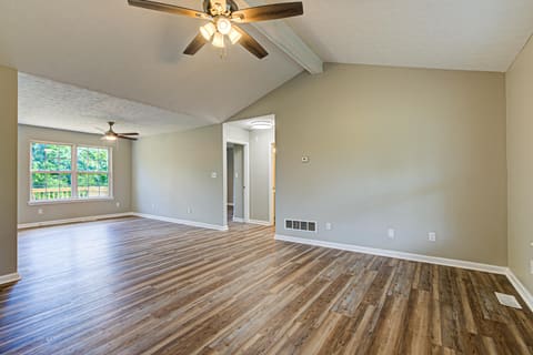 138 Kimberly Court, Taylorsville, KY 40071 — photo 4