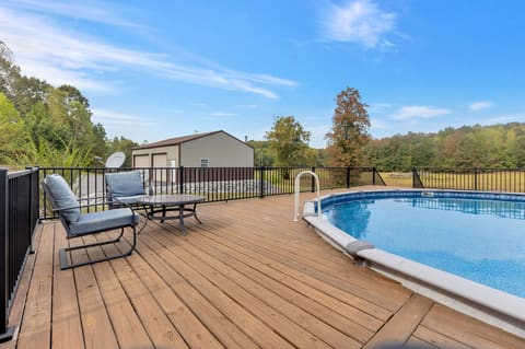 408 Holt Road, Kuttawa, KY 42055 — photo 2