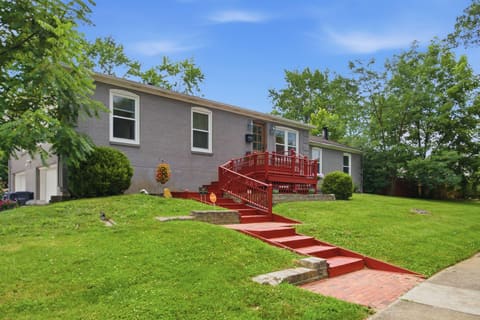 3303 Pimlico Parkway, Lexington, KY 40517 — photo 2