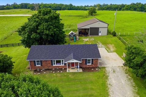 325 Goodlett Road, Salvisa, KY 40372 — photo 2