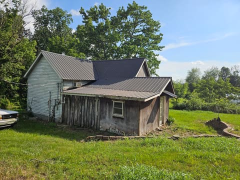 3817 Kentucky 501, Kings Mountain, KY 40442 — photo 2