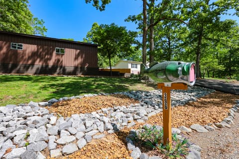 396 Shoreline Drive, New Concord, KY 42076 — photo 5