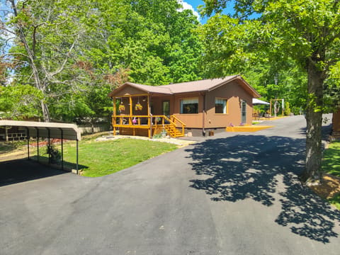 396 Shoreline Drive, New Concord, KY 42076 — photo 2