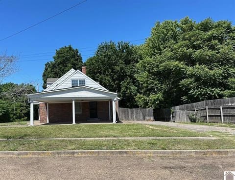718 Moscow Avenue, Hickman, KY 42050 — photo 2