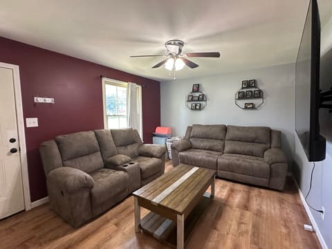 1412 Honeysuckle Drive, Hopkinsville, KY 42240 — photo 3