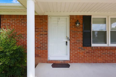 106 Eagle Drive, Lawrenceburg, KY 40342 — photo 4