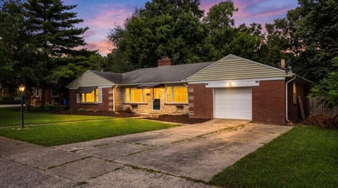 2333 Southview Drive, Lexington, KY 40503 — photo 2