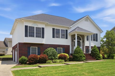 1052 Running Brook Drive, Lawrenceburg, KY 40342 — photo 3