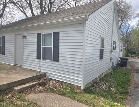 1303 Phelps Avenue, Hopkinsville, KY 42240 — photo 2