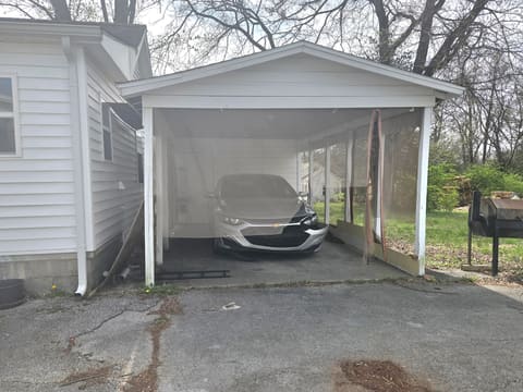 1303 Phelps Avenue, Hopkinsville, KY 42240 — photo 3