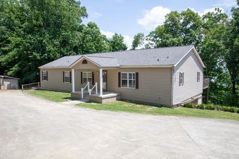 8882 Highway 761, Nancy, KY 42544 — photo 2
