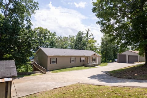 8882 Highway 761, Nancy, KY 42544 — photo 4