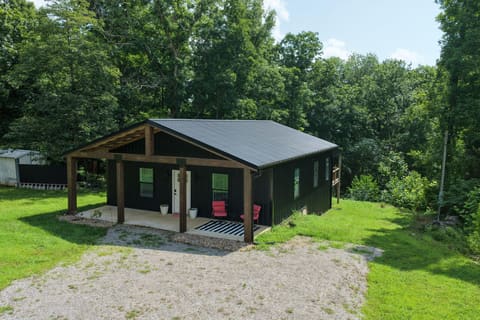 415 415 Indian Ridge Rd Road, Falls of Rough, KY 40119 — photo 2