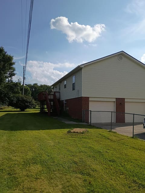 504 Scenic View Circle, Berea, KY 40403 — photo 5