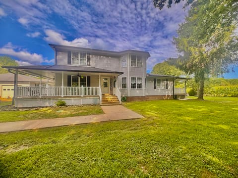 163 Holly Hock Drive, Liberty, KY 42539 — photo 2