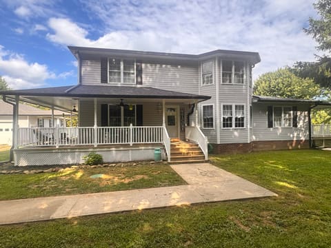 163 Holly Hock Drive, Liberty, KY 42539 — photo 3