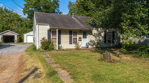411 W Jefferson Street Parent property of 37 SF homes, Paducah, KY 42001 — photo 3