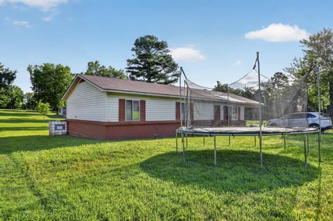 501 Windsor Drive, Mayfield, KY 42066 — photo 2
