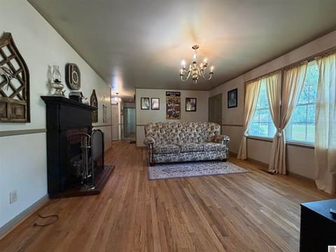 1560 Dawson Road, Princeton, KY 42445 — photo 2