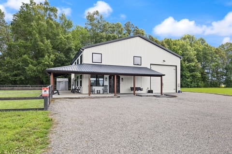 127 Freeman Lake Lane, Russell Springs, KY 42642 — photo 4