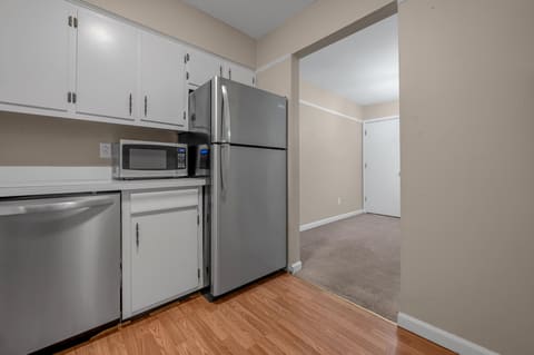 1084 Armstrong Mill Road B, Lexington, KY 40517 — photo 5