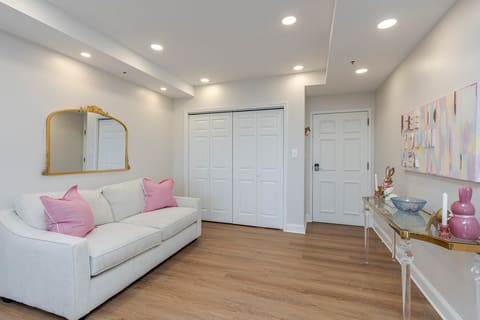 355 S Broadway 604, Lexington, KY 40508 — photo 4
