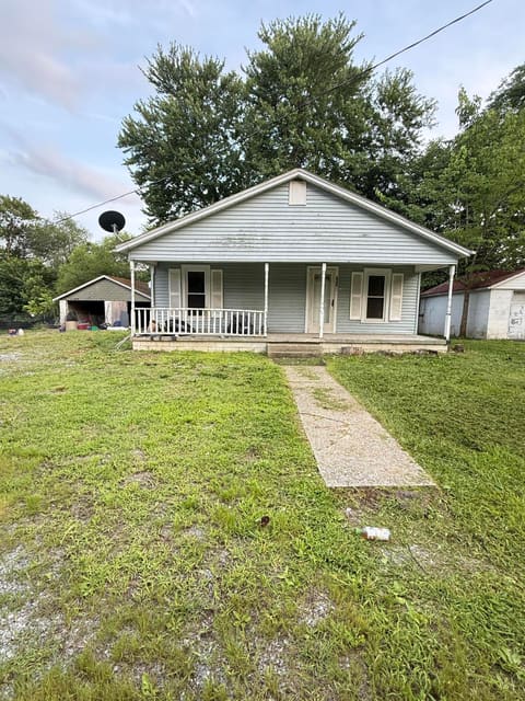 203 Gilbert Street, Hazel, KY 42049 — photo 2