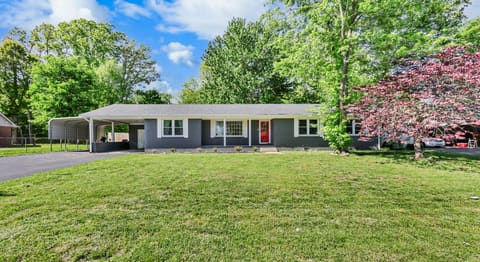 300 Donna Drive, Hopkinsville, KY 42240 — photo 4