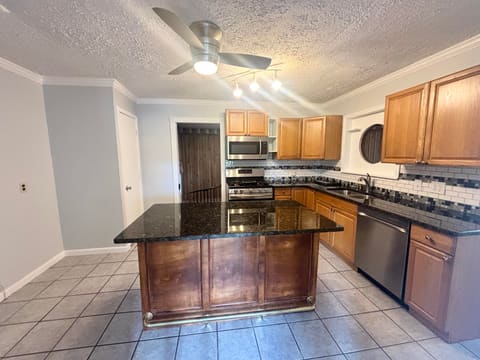 306 Brentwood Drive, Hopkinsville, KY 42240 — photo 5