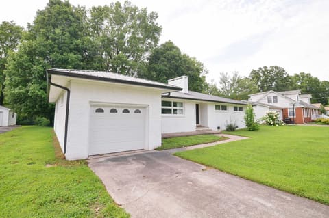 213 Fairlane Drive, Mayfield, KY 42066 — photo 3