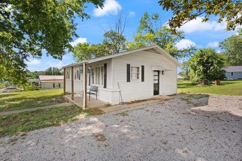 102 Walnut Street, Ferguson, KY 42533 — photo 3