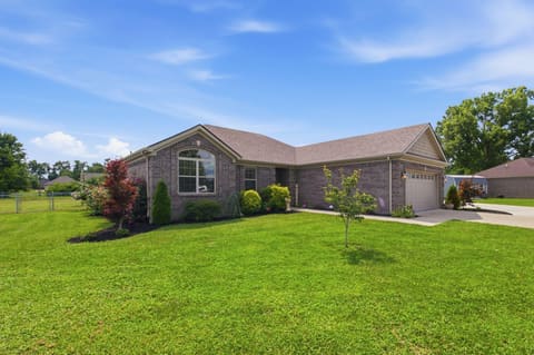 408 Windy Oaks Circle, Richmond, KY 40475 — photo 2