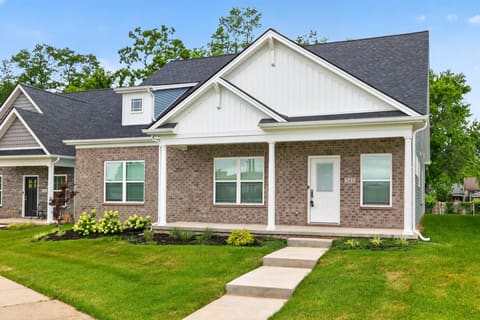 545 Shropshire Avenue, Lexington, KY 40508 — photo 2