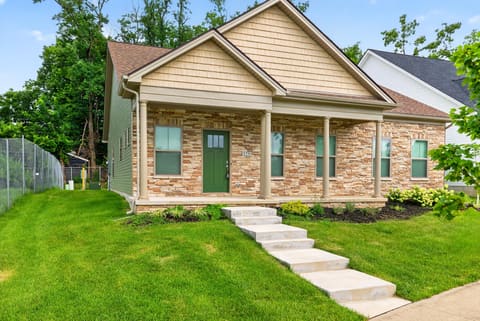 529 Shropshire Avenue, Lexington, KY 40508 — photo 2