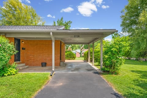 2728 Clinton Circle, Hopkinsville, KY 42240 — photo 3