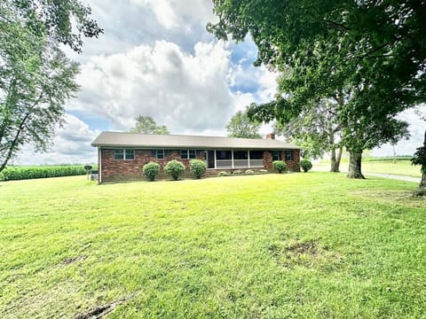13345 Crofton Macedonia Rd Road, Crofton, KY 42217 — photo 2