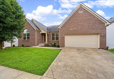 404 Manitoba Lane, Lexington, KY 40515 — photo 2