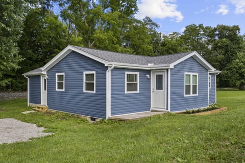2251 Old Millersburg Road, Paris, KY 40361 — photo 2