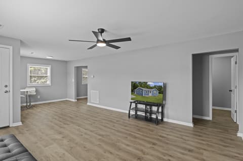 2251 Old Millersburg Road, Paris, KY 40361 — photo 4