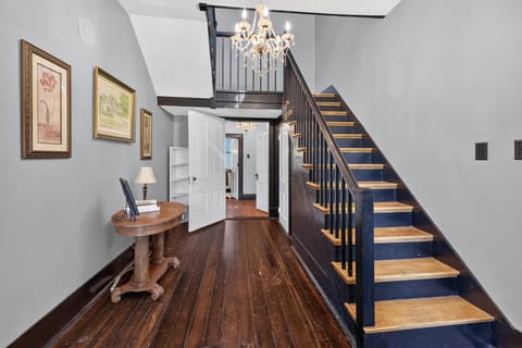 414 N Main Street, Harrodsburg, KY 40330 — photo 2
