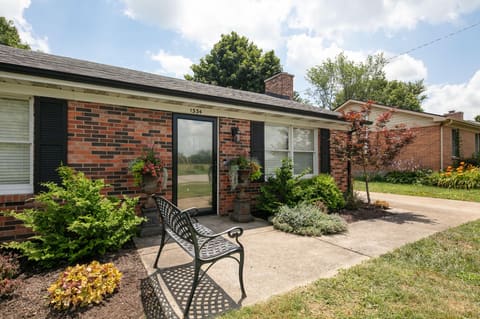 1334 Shun Pike, Nicholasville, KY 40356 — photo 2