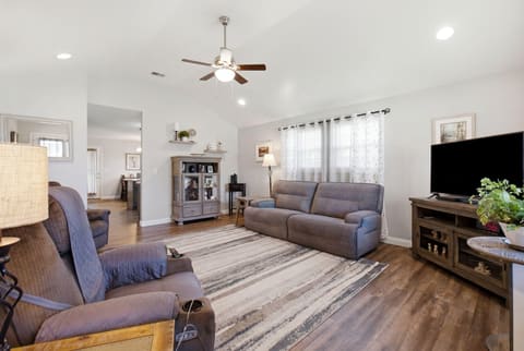 1054 Burnell Drive, Berea, KY 40403 — photo 5
