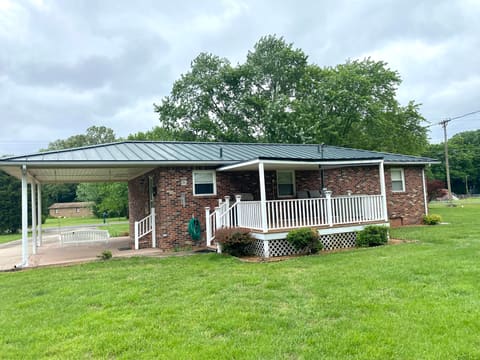 156 Heather Lane, Ledbetter, KY 42058 — photo 2