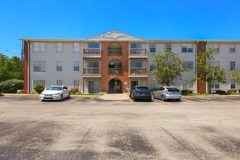 251 Simpson Avenue 317, Lexington, KY 40504 — photo 2