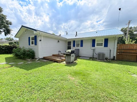 110 Dinsmore Street, Berea, KY 40403 — photo 5