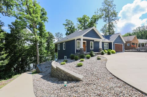 978 & 982 Champion Hills Road, Kuttawa, KY 42055 — photo 3